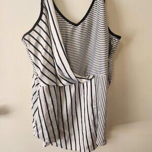 In Every Story Women’s Plus 2X Black & White Stripe Sleeveless Blouse NWOT